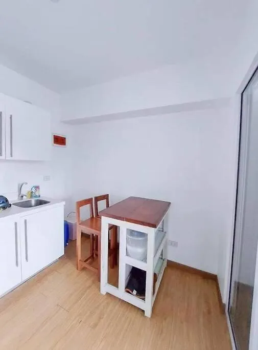 Cozy Condo Near Main Central Business Districts Manila